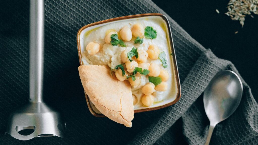 Becoming a Mystery Shopper for Free Meals (1)